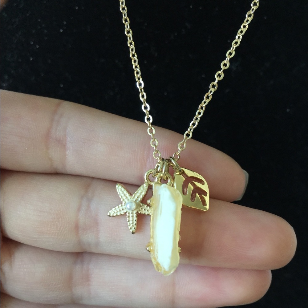 Gold Necklace with 3 charms - Picture 1 of 5